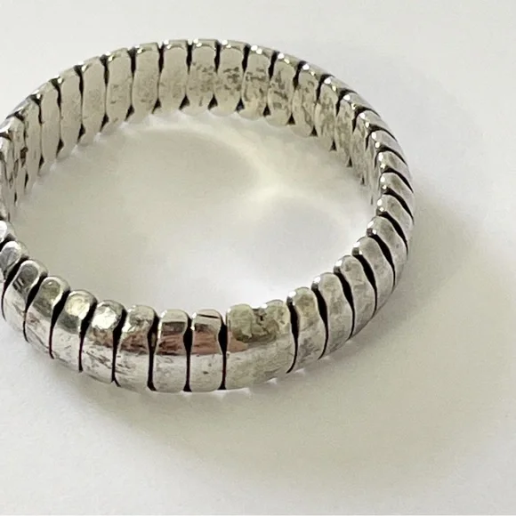 Sterling silver snake chain minimal band ring